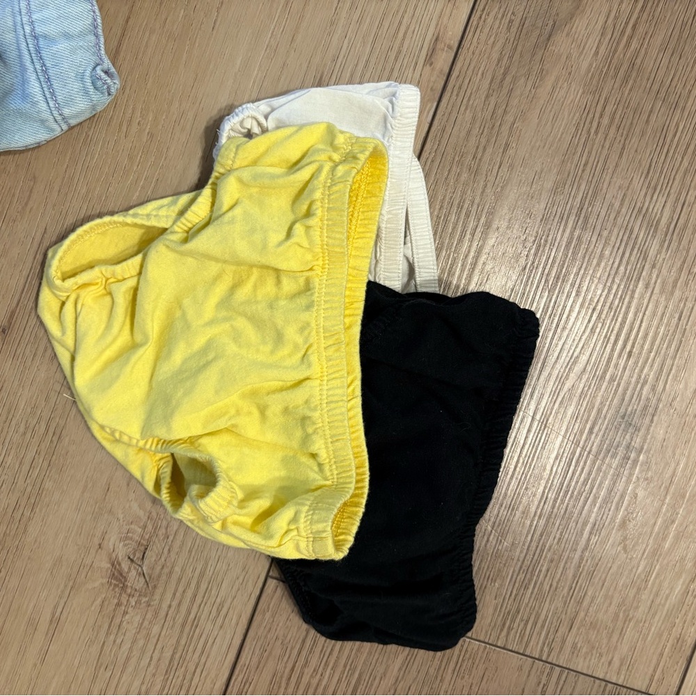 18M Spring/Summer Large Bundle - Picture 11 of 16